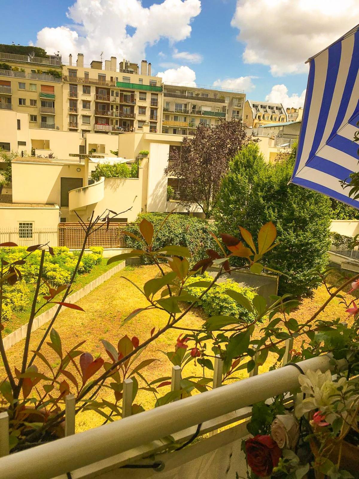 Double Room With Balcony Paris Extérieur photo